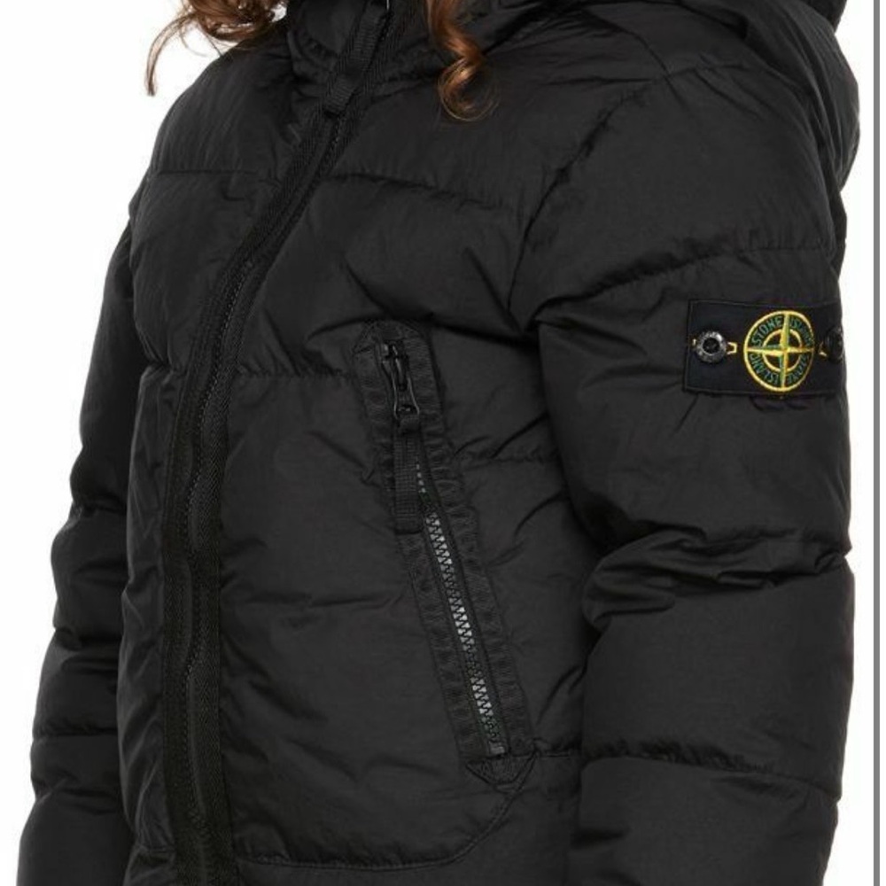 Stone Island Junior Black Down Puffer Jacket – Size 12 (156 cm)